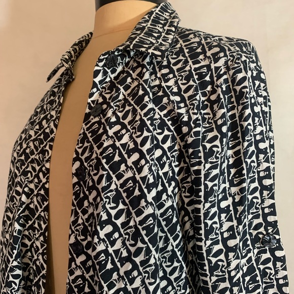 Cubism Los Angeles 3/4 Sleeve Button Down Blouse - Size M - Picture 7 of 9